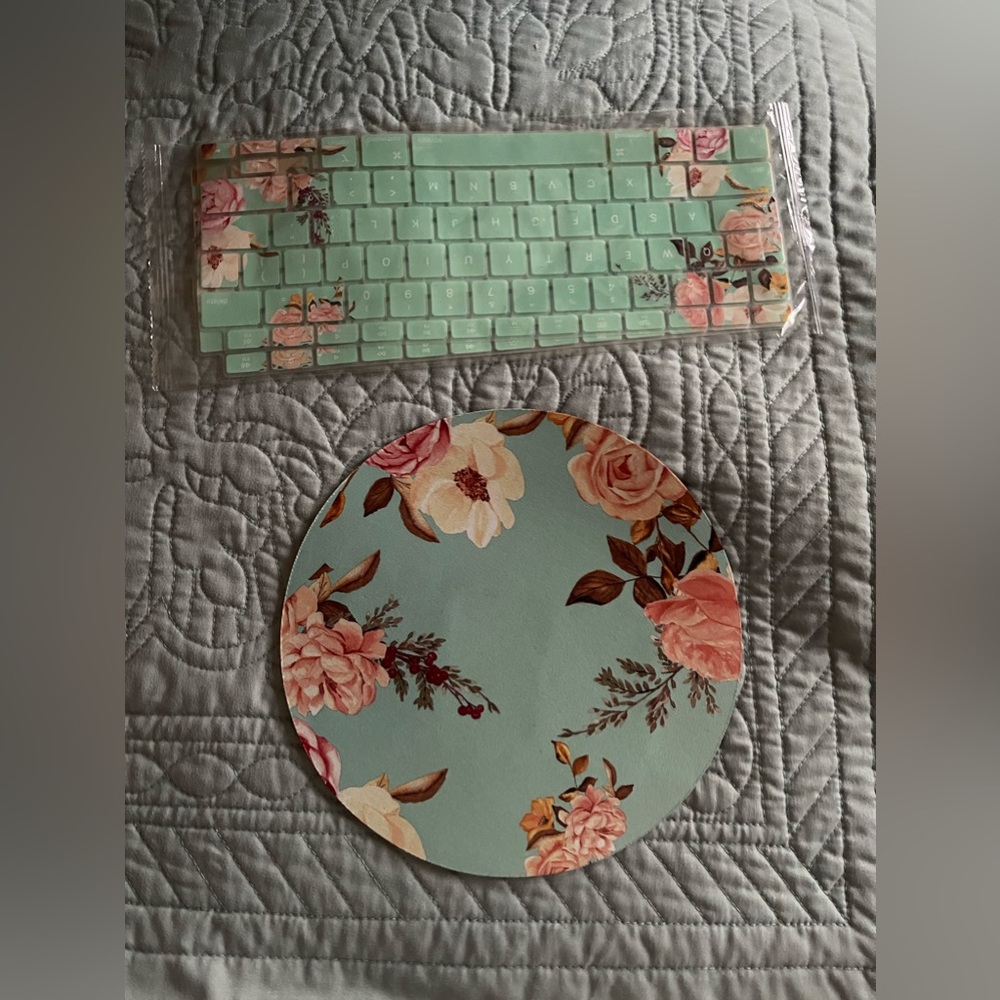 MacBook Pro 13 in key board cover and.Mouse Pad